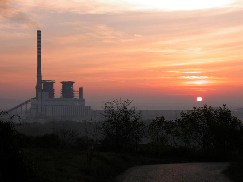 Prvi blok Termoelektrane „Kostolac B", snage 348,5 megavata